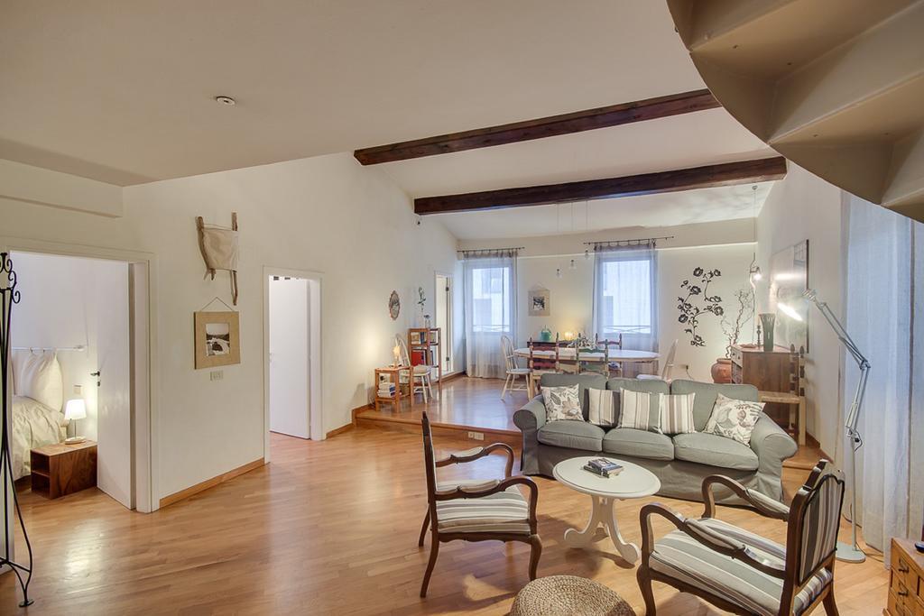 Apartments Florence Altana Zimmer foto